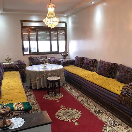 Bel Appartement Renove Proche De La Gare Du Train Rabat Exteriér fotografie