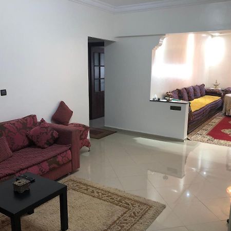 Bel Appartement Renove Proche De La Gare Du Train Rabat Exteriér fotografie