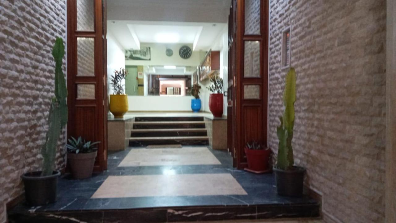 Bel Appartement Renove Proche De La Gare Du Train Rabat Exteriér fotografie